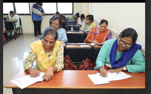 L J Institute of Media and Communications Ahmedabad Communication training sewa photo 9